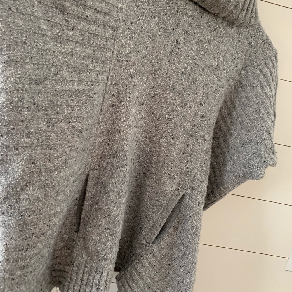 Athleta Sweater Poncho Women’s Size XXS/XS - Picture 2 of 6